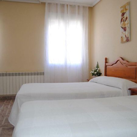 Hostal Avila Ocaña Zewnętrze zdjęcie