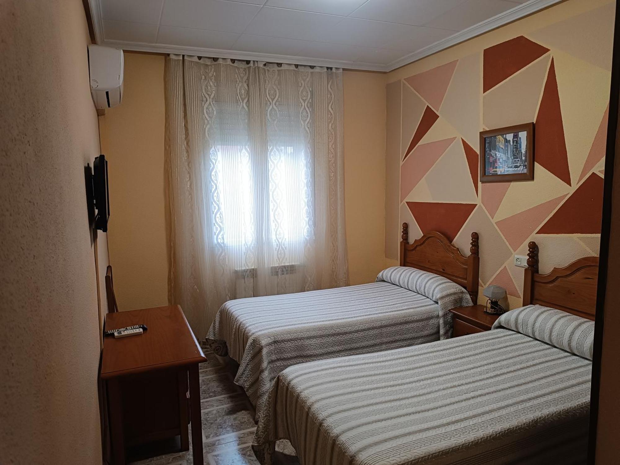 Hostal Avila Ocaña Zewnętrze zdjęcie