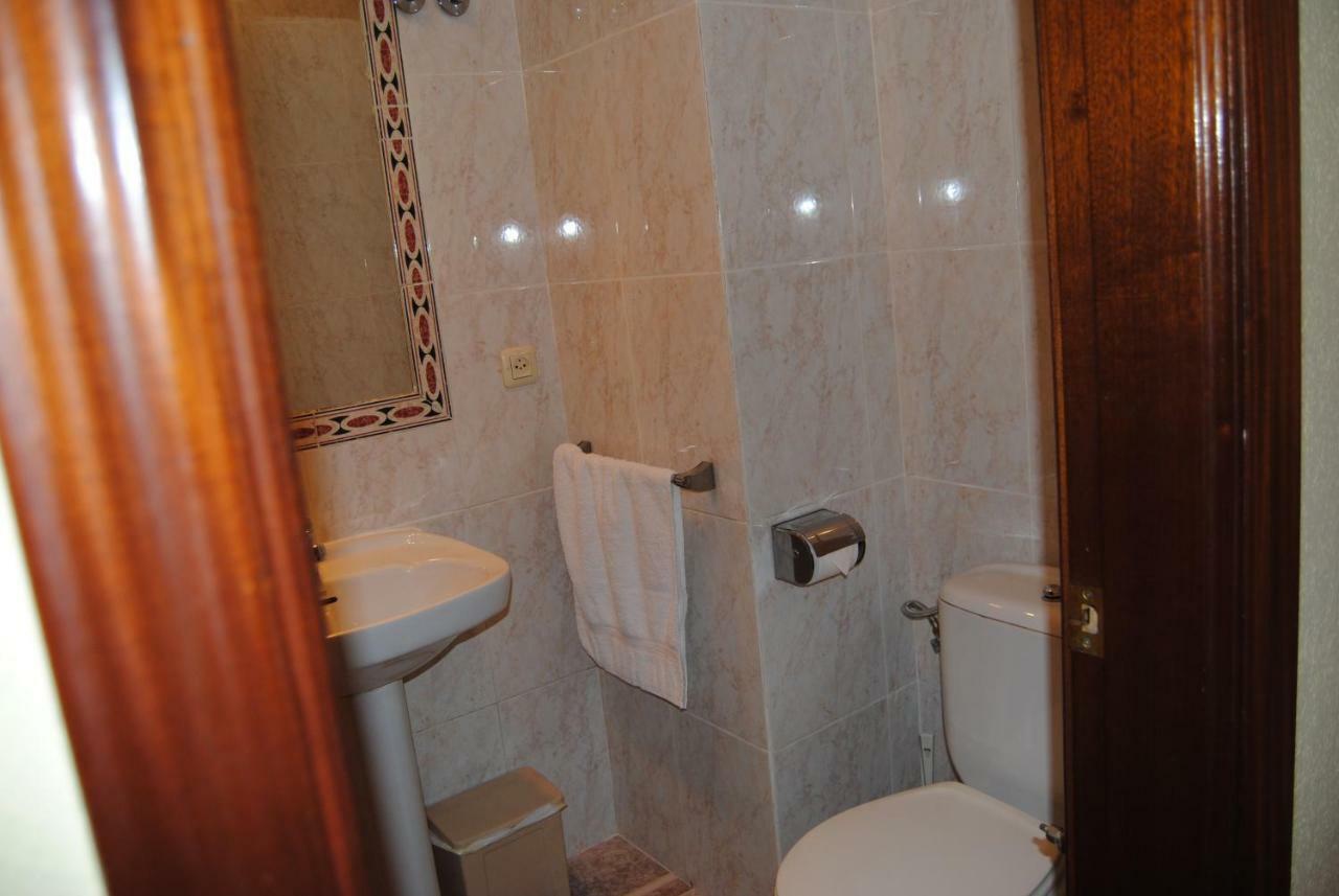 Hostal Avila Ocaña Zewnętrze zdjęcie
