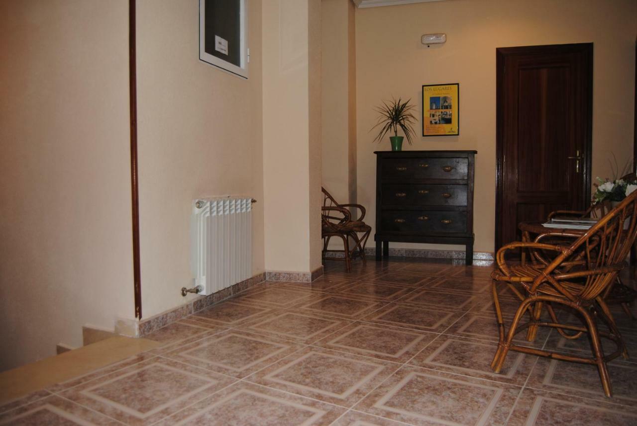 Hostal Avila Ocaña Zewnętrze zdjęcie